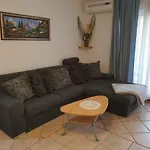Apartmenthaus Fa * Ровинь