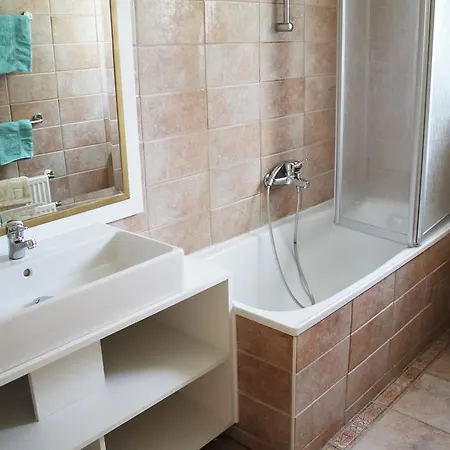Apartmenthaus Fa