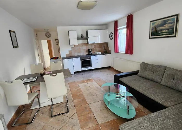 Apartmenthaus Fa * Ρόβινι