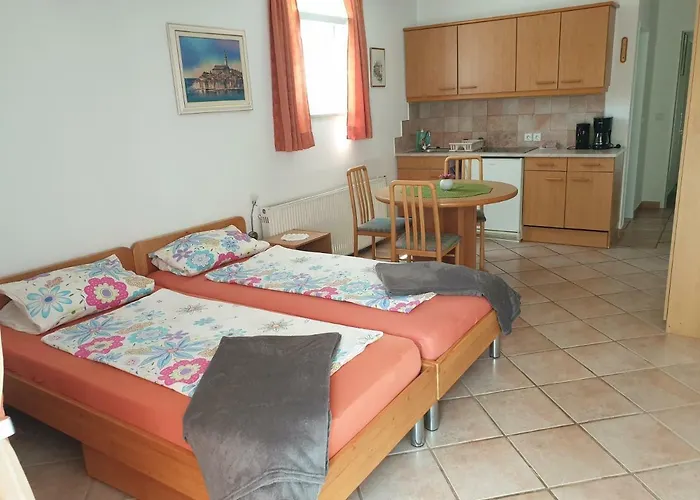 Apartmenthaus Fa *