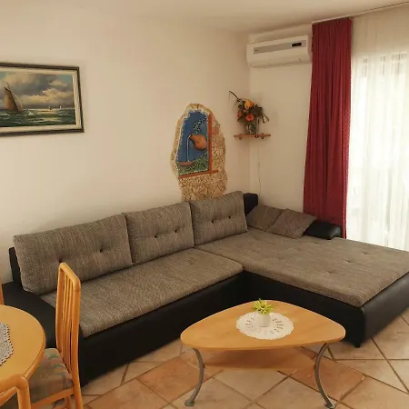 Apartmenthaus Fa *