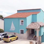 Apartmenthaus Fa *